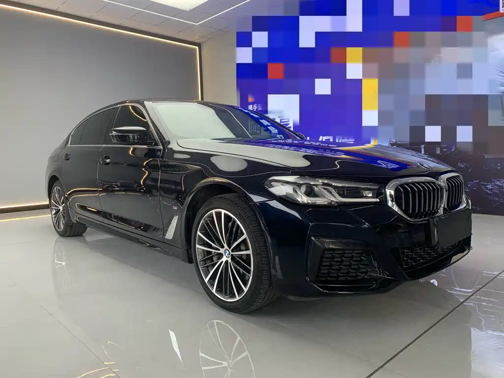 BMW 5 Series 2022