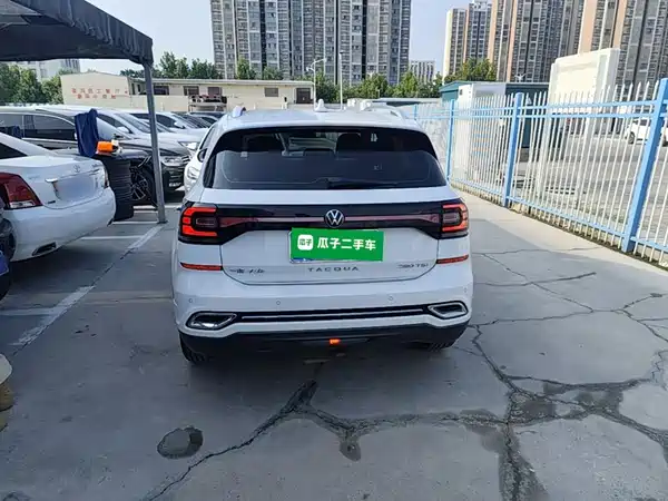 Volkswagen Tacqua 2020