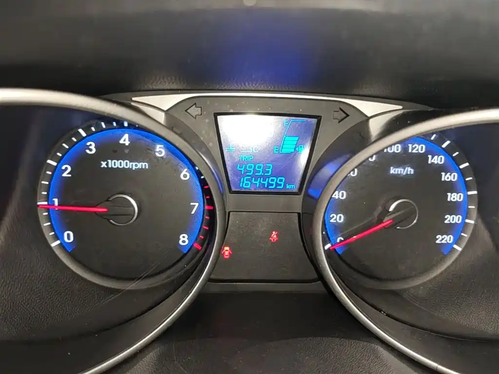Hyundai ix35 2016 — фото 12