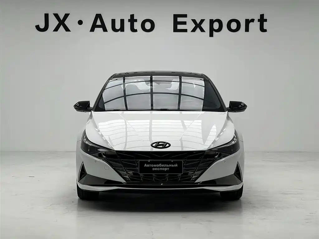 Hyundai Elantra 2023