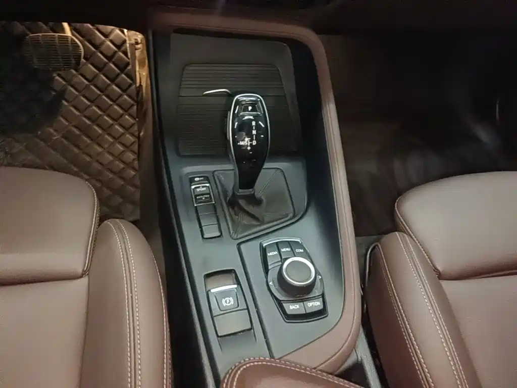 BMW X1 2020 — фото 14