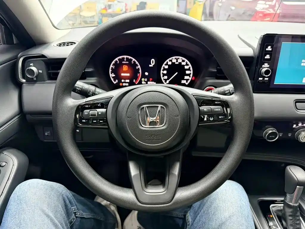 Honda Vezel 2023 — фото 18