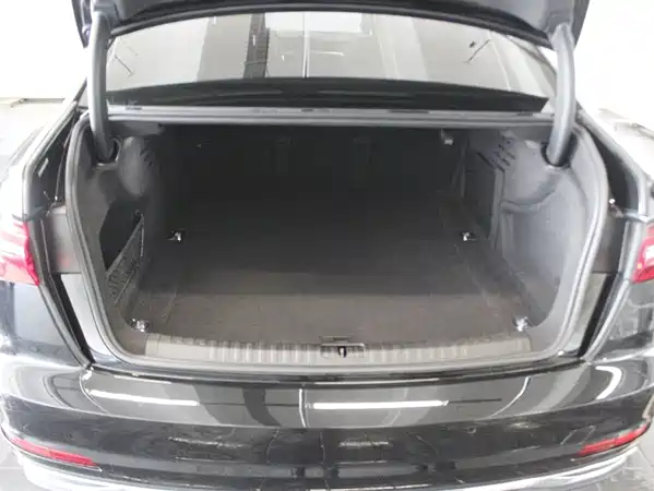 Audi A6L 2023