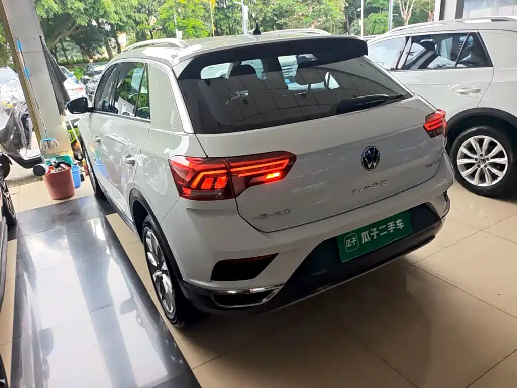 Volkswagen T-Roc 2023