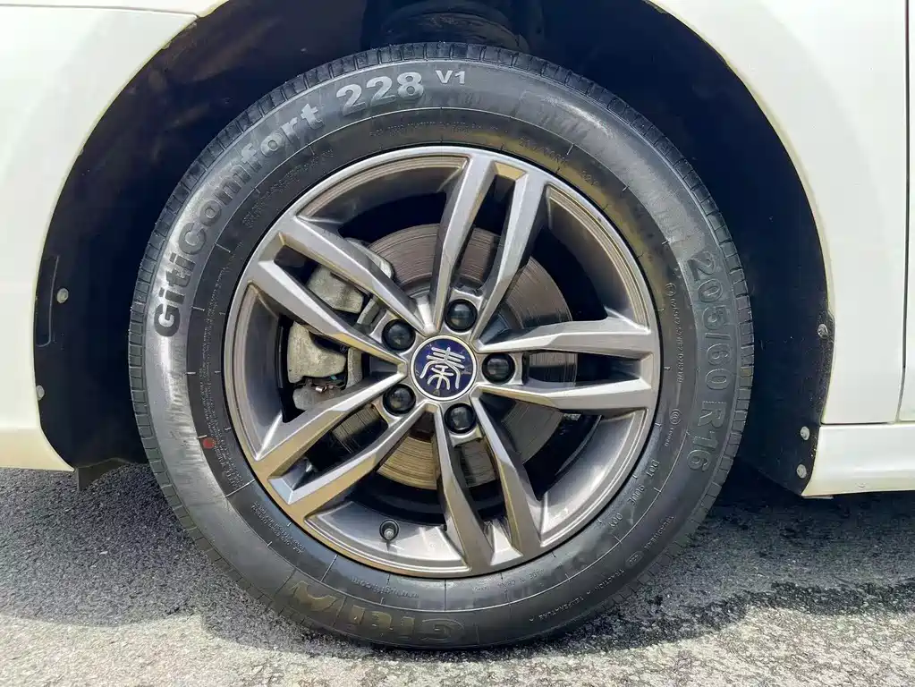 BYD Qin Pro 2020 — фото 16