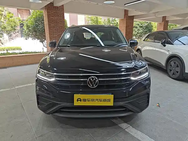 Volkswagen Tiguan L 2025