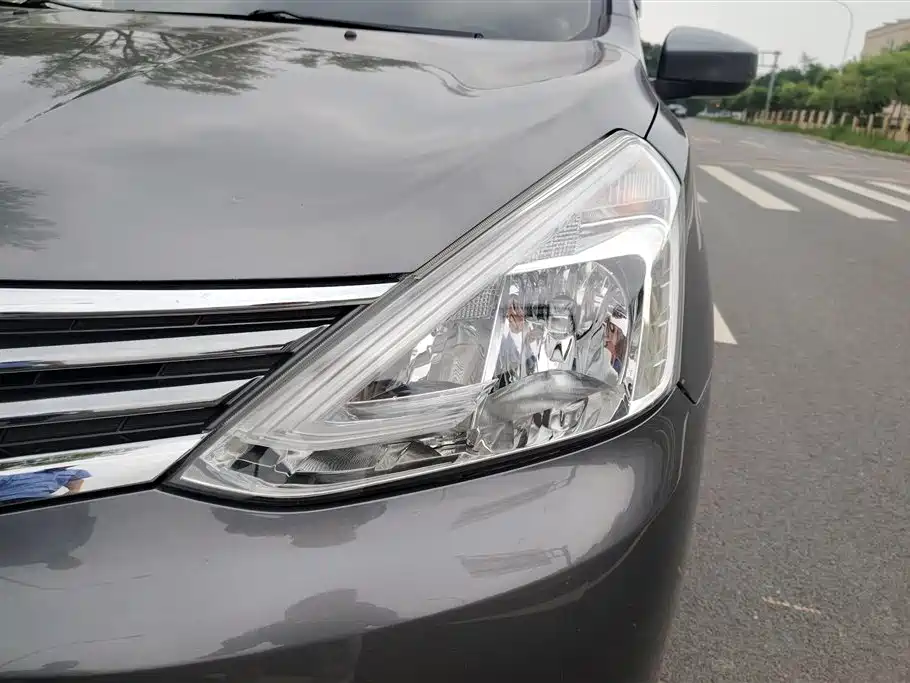 Nissan Livina 2018