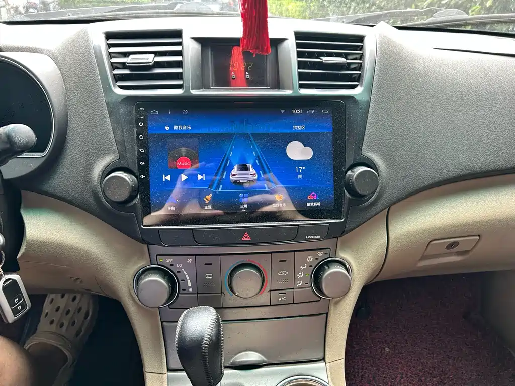Toyota Highlander 2012 — фото 11