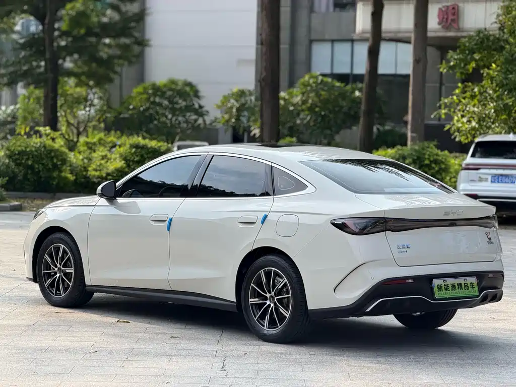 BYD Seal 06 2025 — фото 17