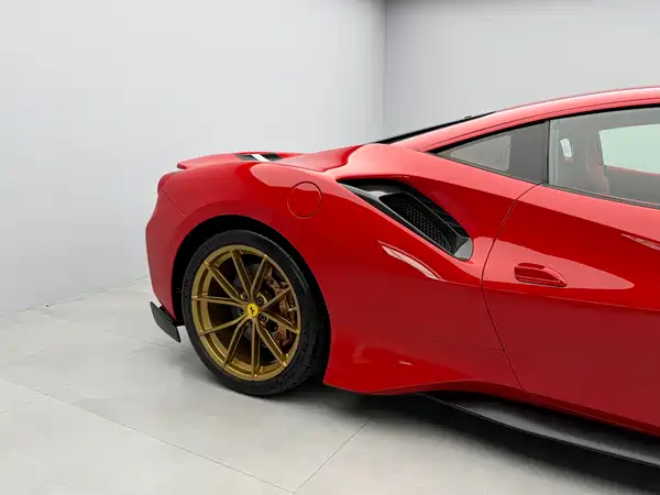 Ferrari 488 2019
