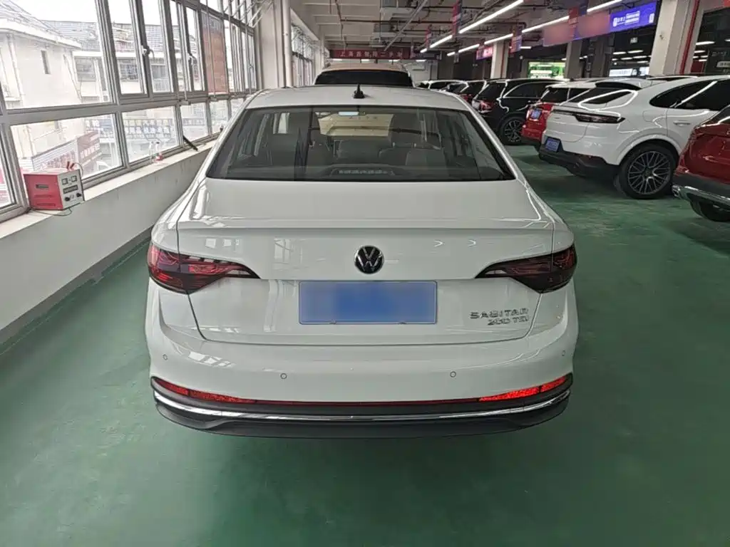 Volkswagen Sagitar 2024