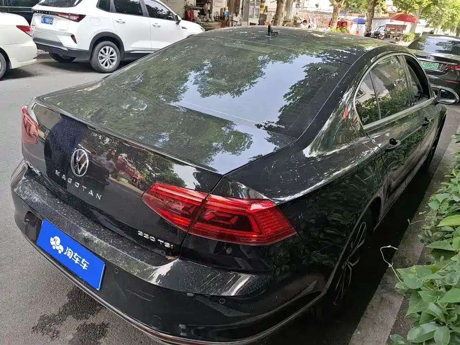Volkswagen Magotan 2021
