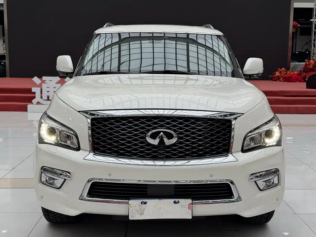 Infiniti QX80 2018 — фото 2