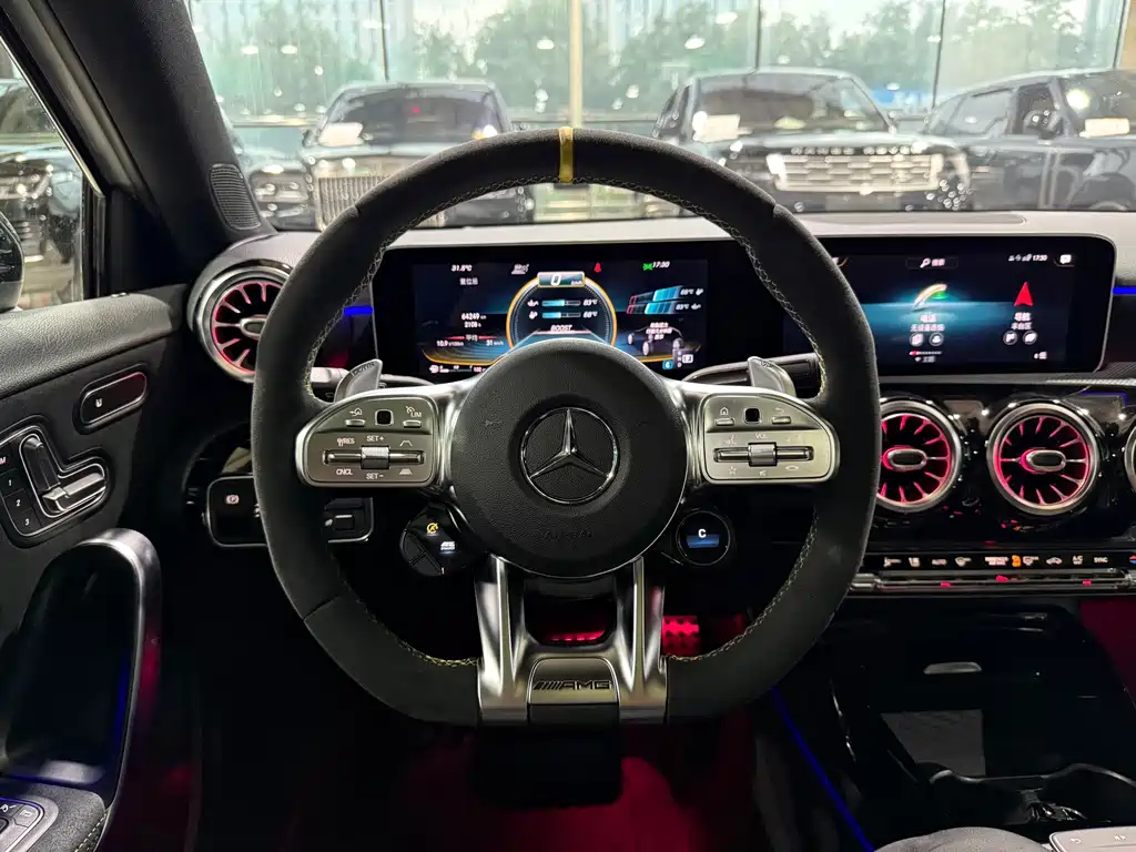 Mercedes-Benz A-Class AMG 2020 — фото 11