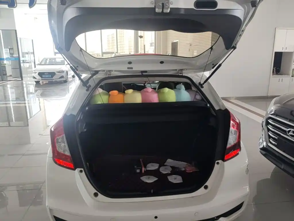 Honda Fit 2018 — фото 19