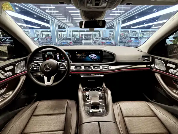 Mercedes-Benz GLS 2020