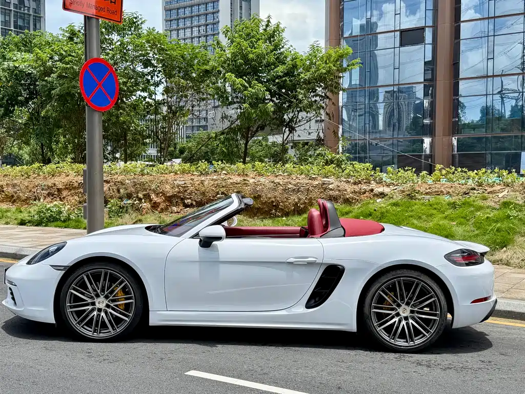 Porsche 718 2018