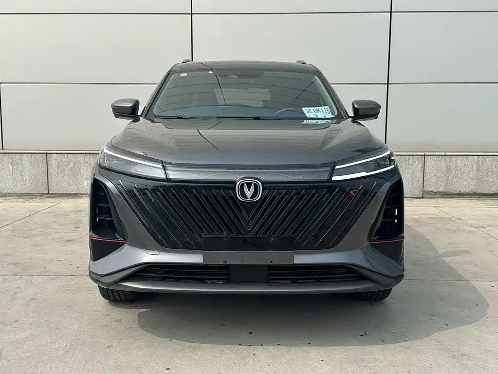 Changan CS75 PLUS 2022 — фото 2