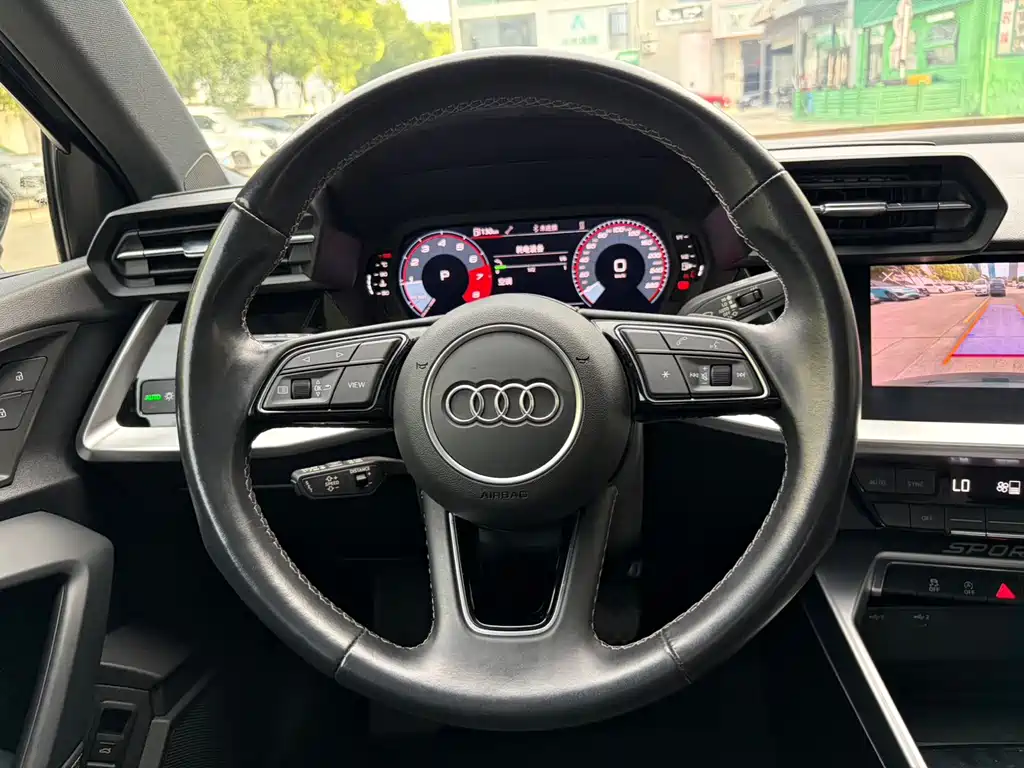 Audi A3 2023 — фото 14