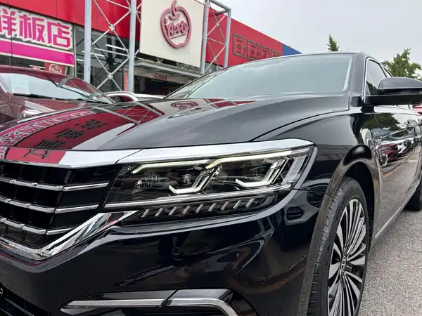 Volkswagen Passat 2021