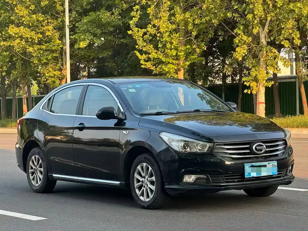 GAC Trumpchi GA3S Vision 2015 — фото 3