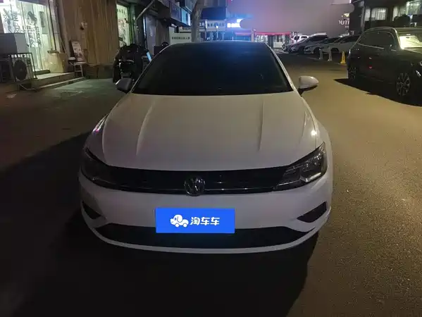 Volkswagen Lamando 2015