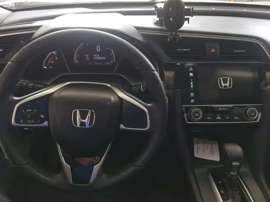 Honda Civic 2020 — фото 12
