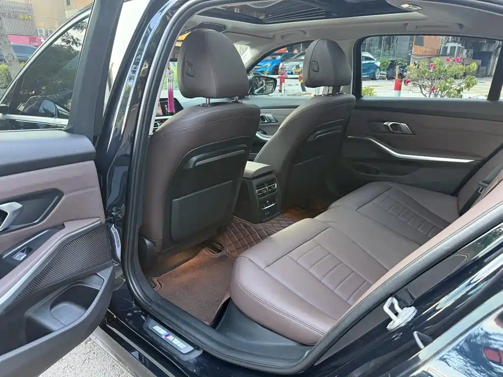 BMW 3 Series 2020