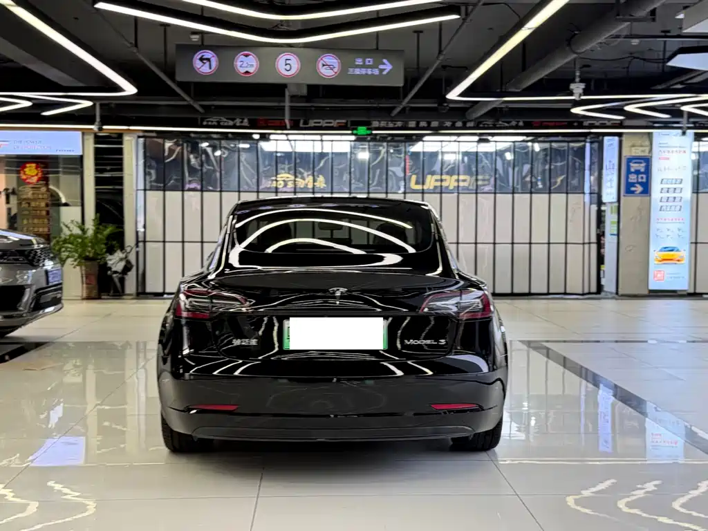 Tesla Model 3 2020 — фото 9