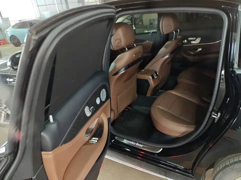 Mercedes-Benz E-Class 2019