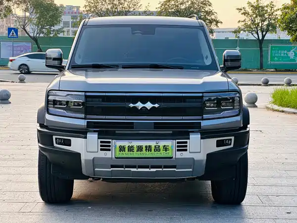 Fangchengbao Leopard 5 2025