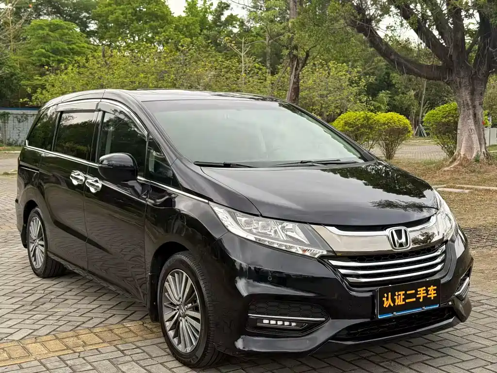 Honda Odyssey 2019 — фото 3