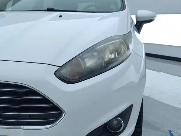 Ford Fiesta 2015