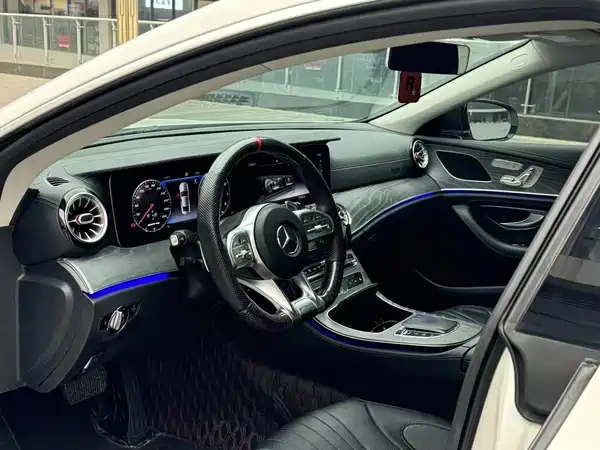 Mercedes-Benz CLS 2020