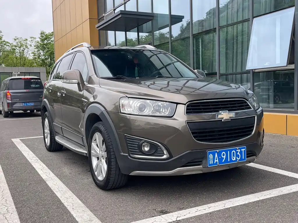 Chevrolet Captiva 2016 — фото 3