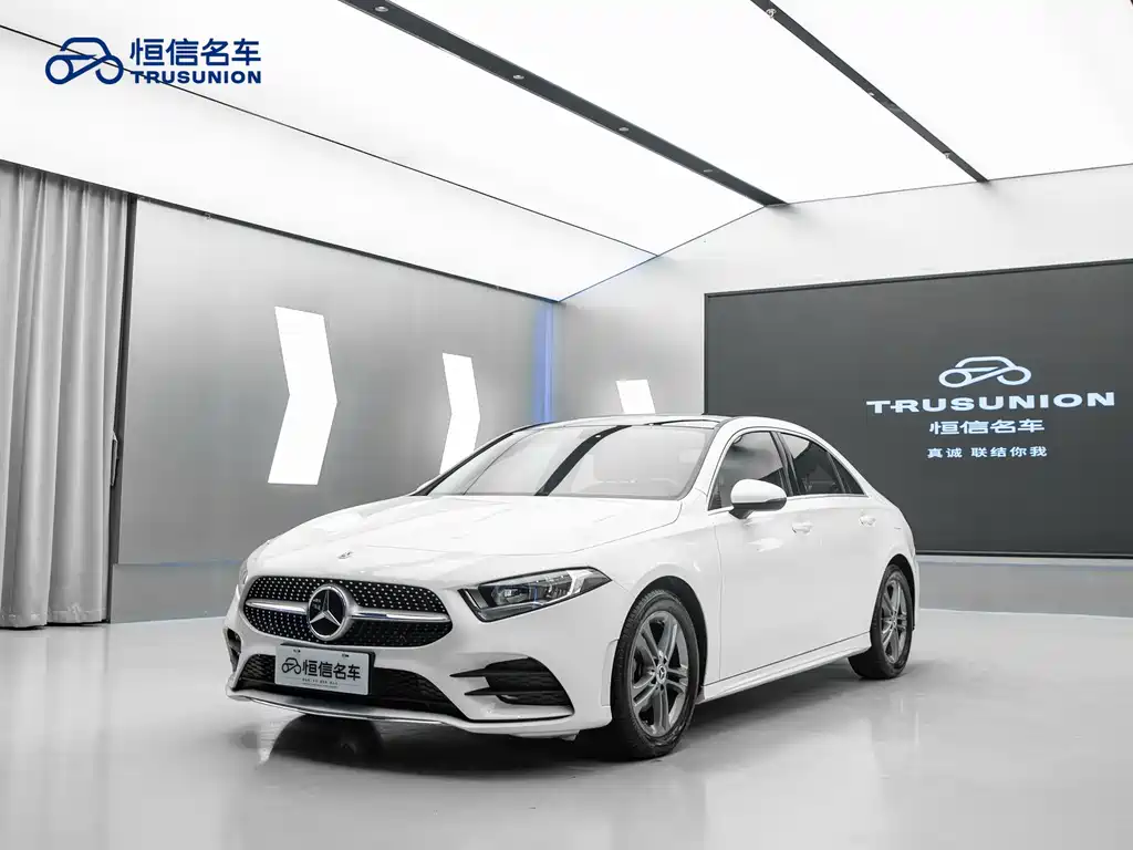 Mercedes-Benz A-Class 2022 — фото 3