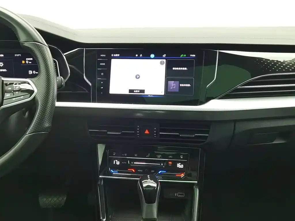 Volkswagen Passat 2023 — фото 12