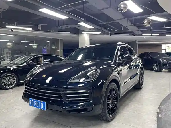 Porsche Cayenne 2020
