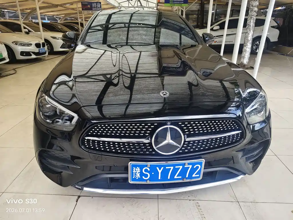 Mercedes-Benz E-Class 2021