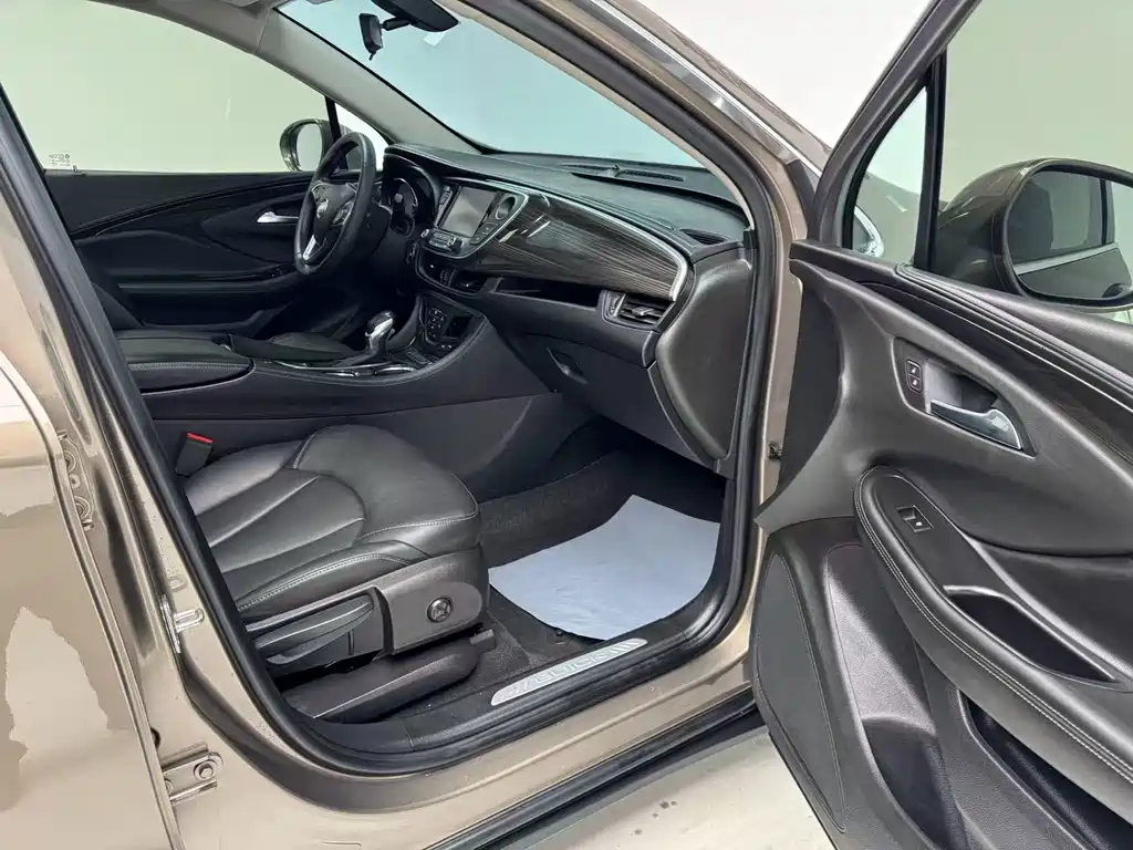 Buick Envision Plus 2018 — фото 12