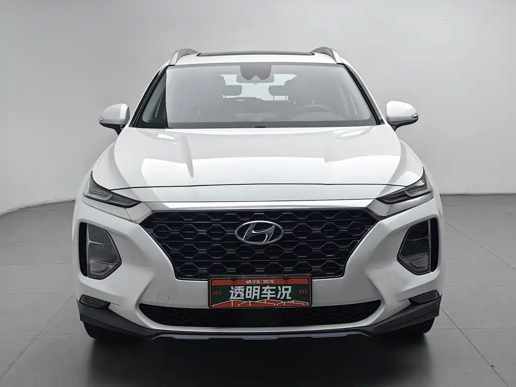 Hyundai Santa Fe 2020 — фото 3