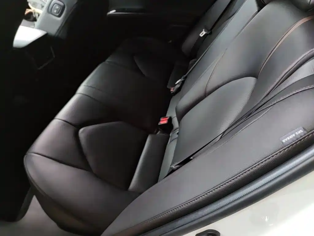 Toyota Camry 2022 — фото 17