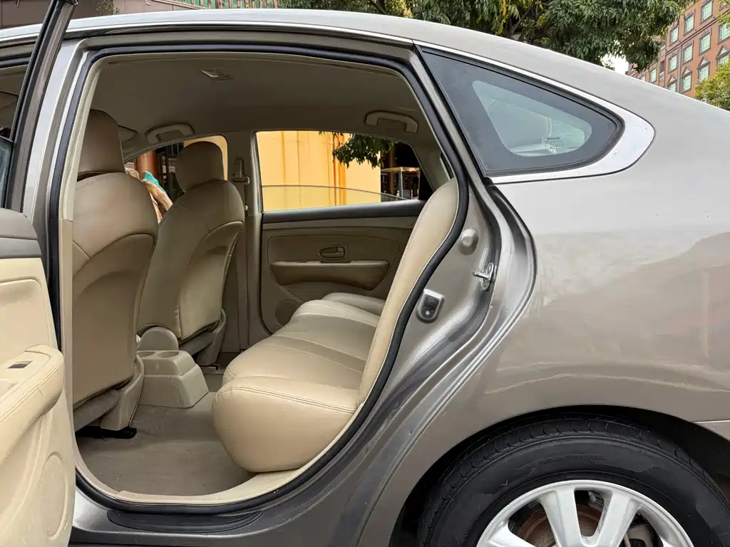 Nissan Sylphy 2016