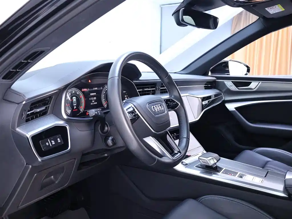 Audi A6L 2025 — фото 11