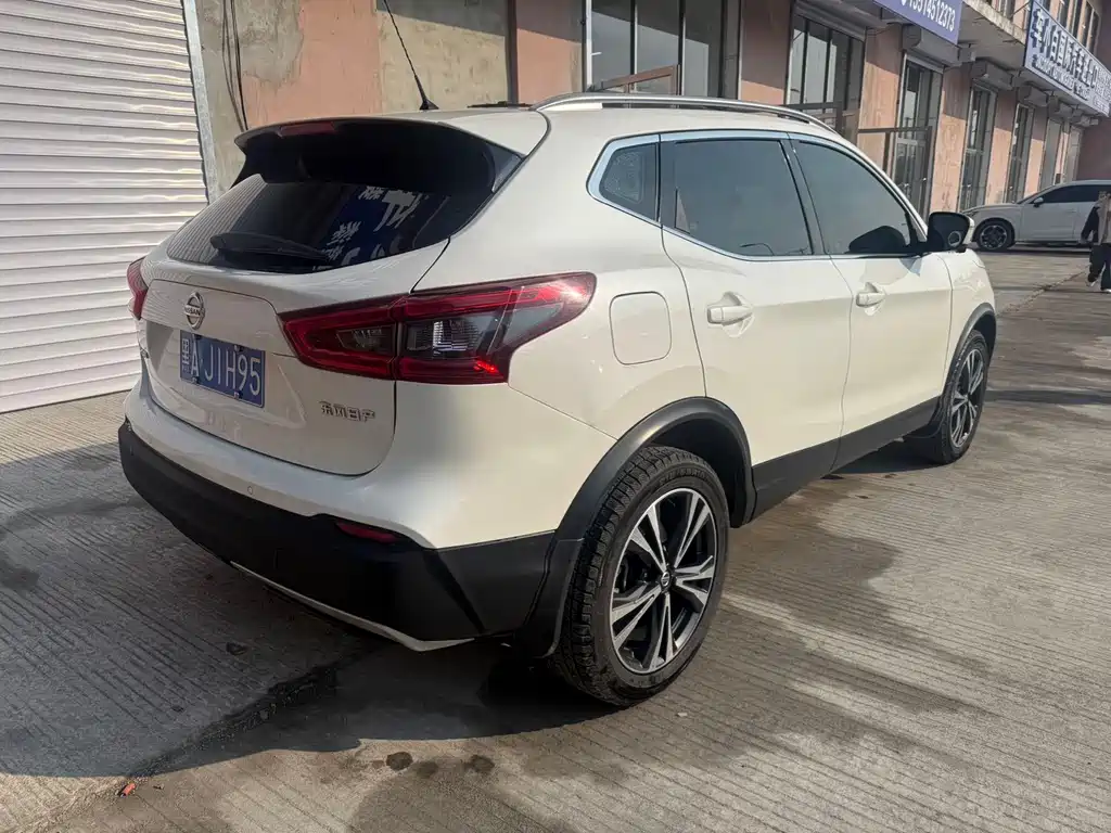 Nissan Qashqai 2021 — фото 4