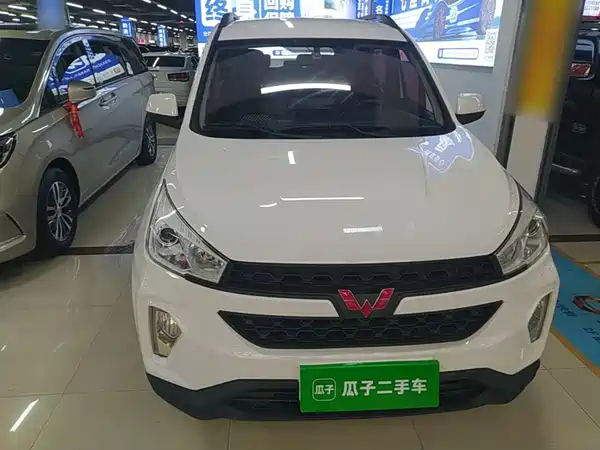 Wuling Hongguang S3 2018