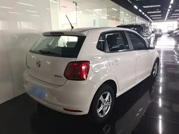 Volkswagen Polo 2014