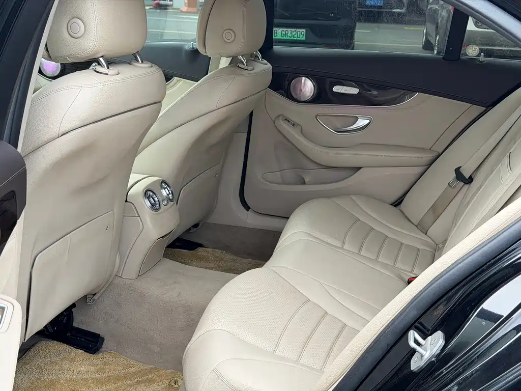 Mercedes-Benz C-Class 2016