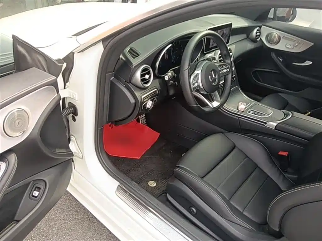 Mercedes-Benz C-Class 2021 — фото 16
