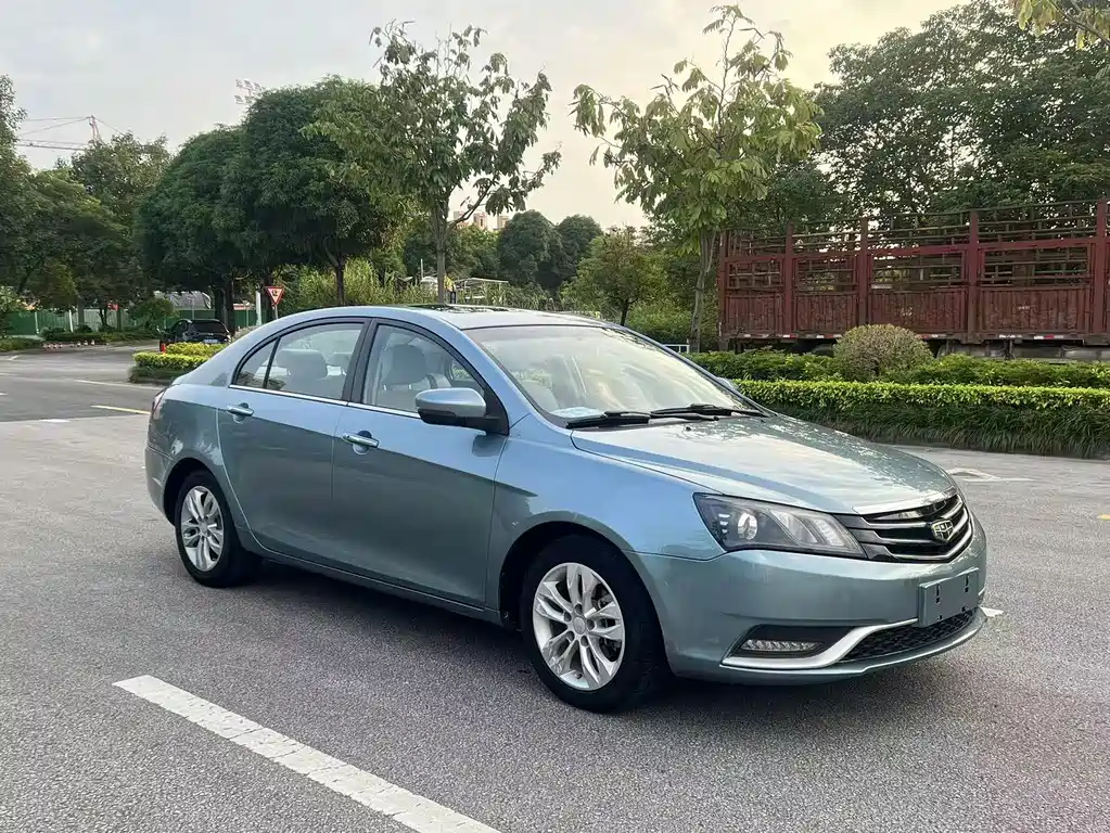 Geely Emgrand 2014